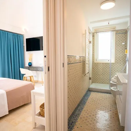Donnamaria - Dimora Vista Mare 5*