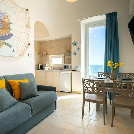 Donnamaria - Dimora Vista Mare Guest house 5*